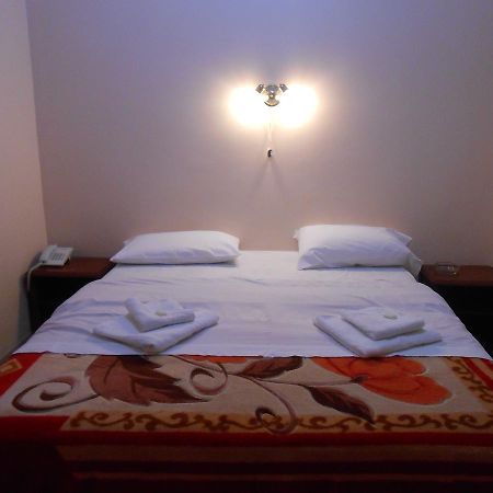 Hotel Florencia แตร์มัส เด ริโอ ออนโด ภายนอก รูปภาพ