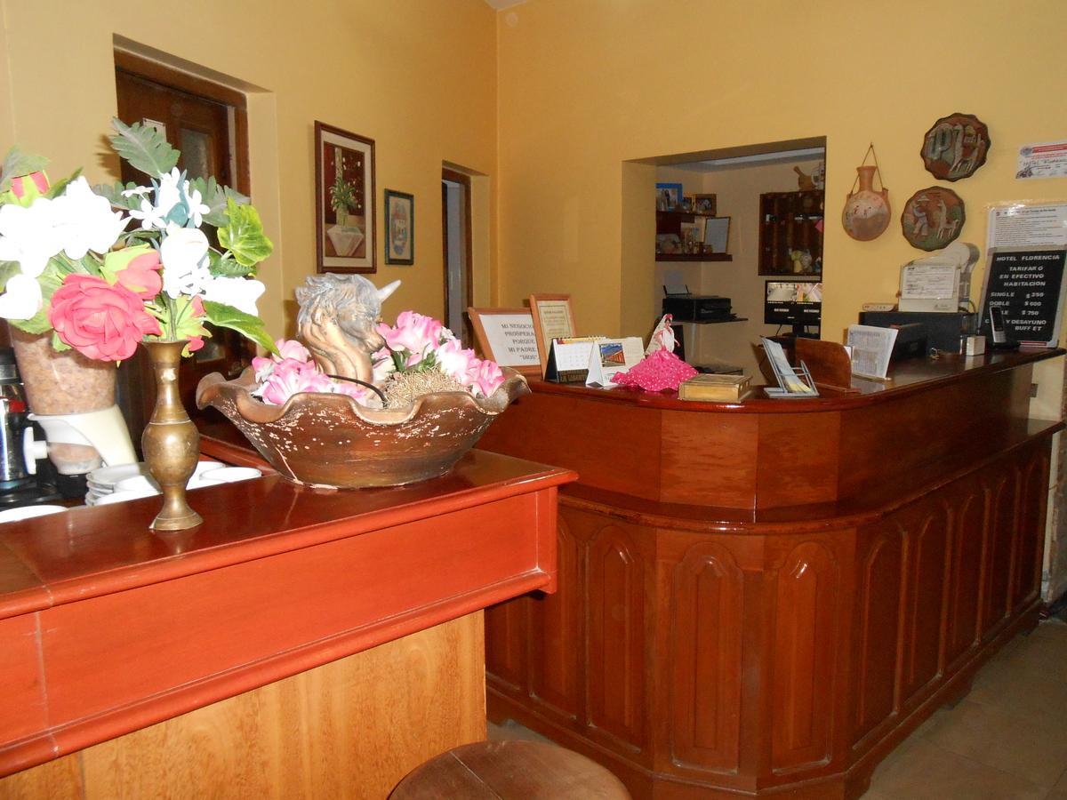 Hotel Florencia แตร์มัส เด ริโอ ออนโด ภายนอก รูปภาพ