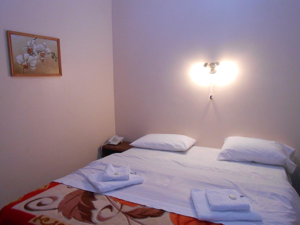 Hotel Florencia แตร์มัส เด ริโอ ออนโด ภายนอก รูปภาพ